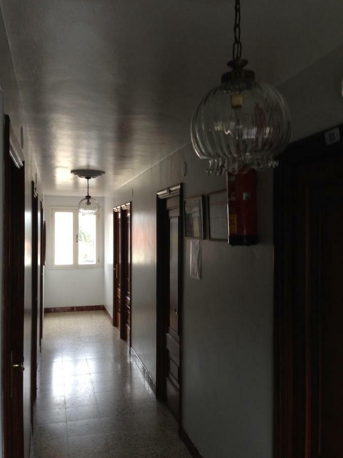 Pension Glorioso Hostel Picarana Exterior photo